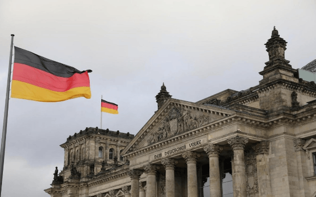 皇冠信用网代理
_默克尔预言成真!外长取消访华皇冠信用网代理
,德国国内声音变了,中方这次不客气了,默茨火速对华做出保证